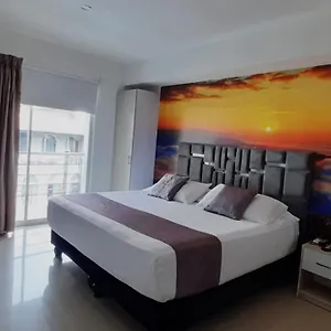 Granada Loft Hotel